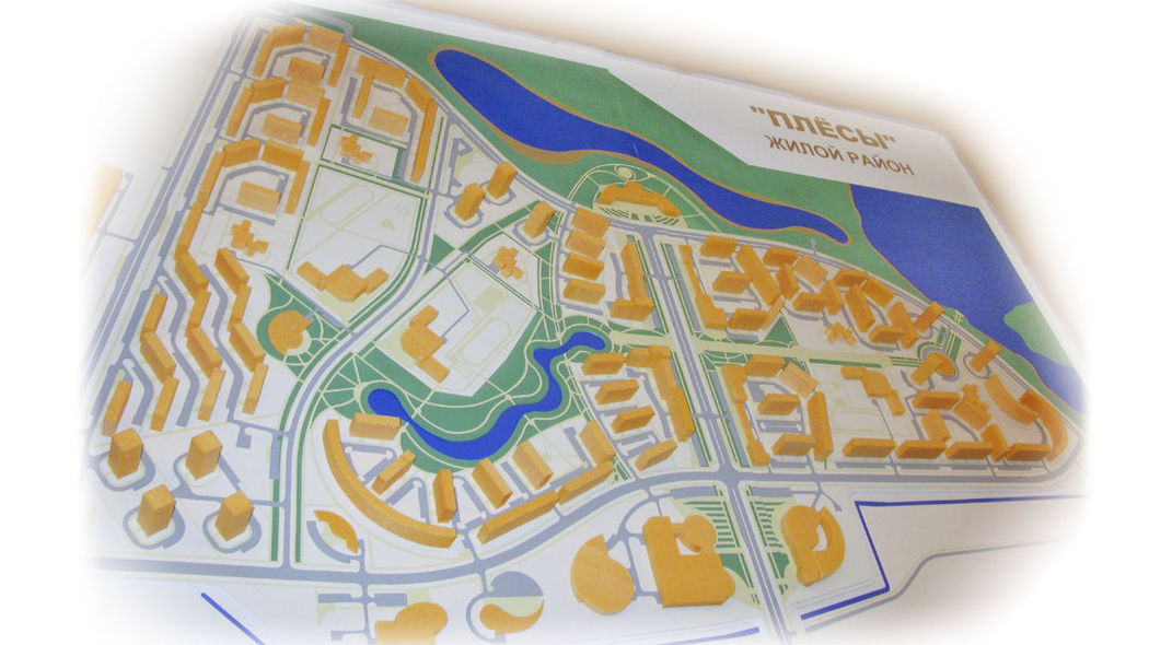 Микрайон возле дворца Лёгкой атлетики и озера Бобрихи